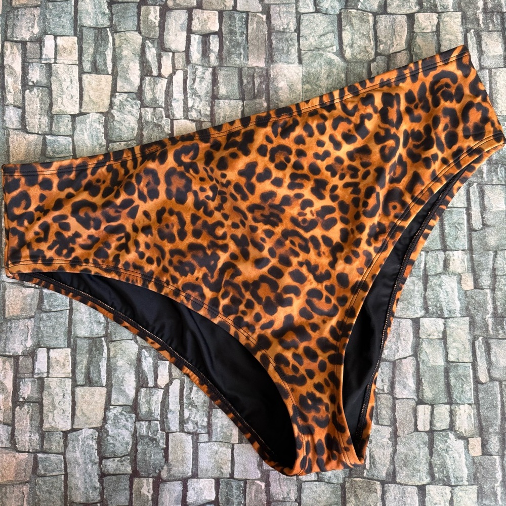 Sofia Leopard Print Bikini Bottom Sz XL